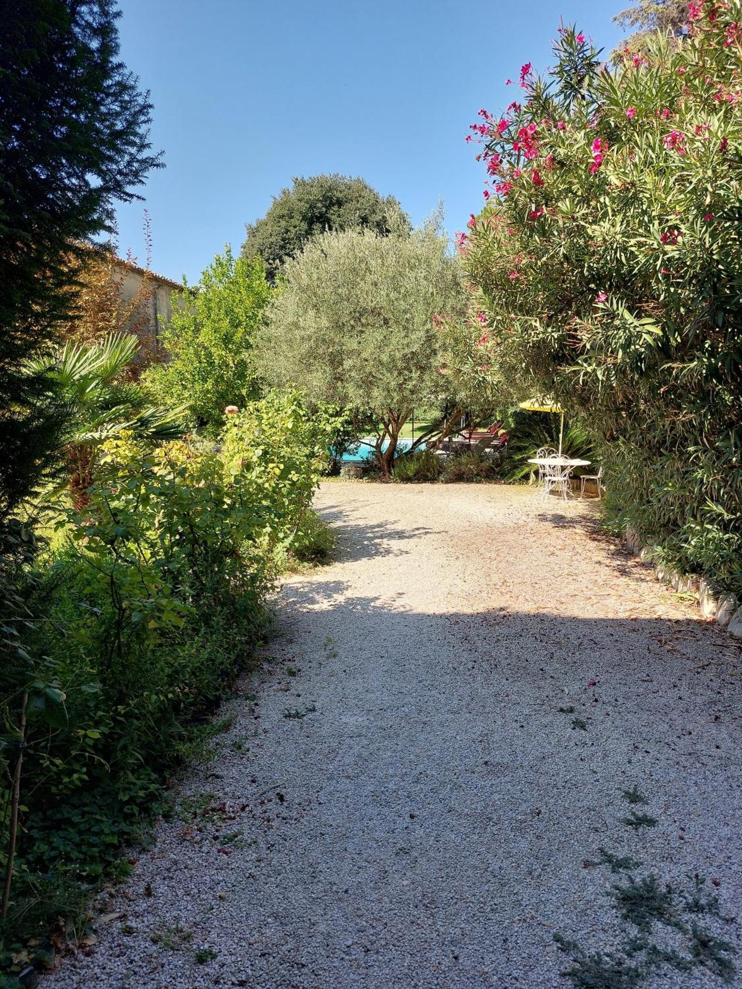 Mas Fontclaire - Sommieres Sommières Exterior foto